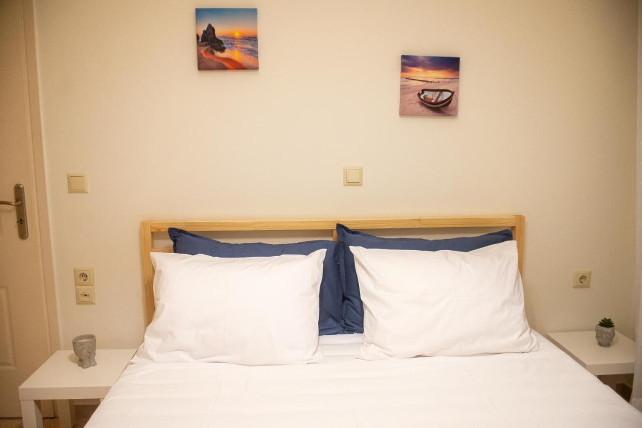 Odysseas Apartment *